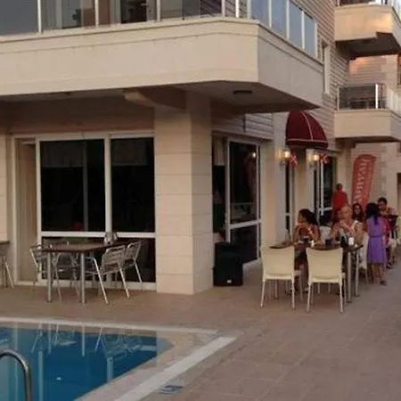 Hotel Golden Star
